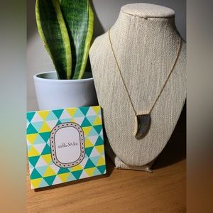 Stella & Dot Split Stone Pendant